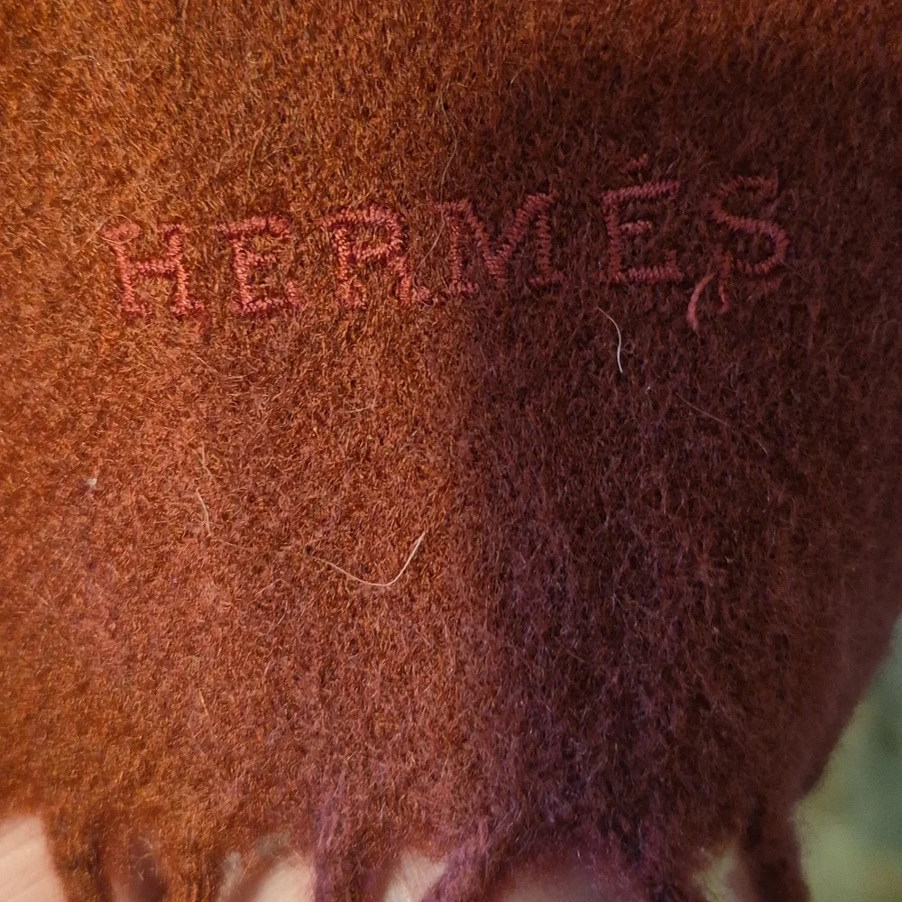 Hermes material 100%